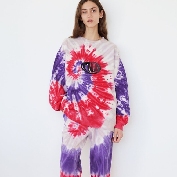 NEW TNA Cozy Fleece Mega tie-dye crew Sweater ⭐️⭐️⭐️⭐️ - Picture 6 of 13